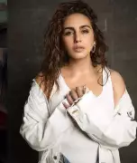 Huma Qureshi Praises Rajkummar Rao's Commitment Amid Weight Gain for Biopic Role
