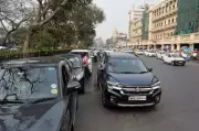 Kolkata Civic Body Cracks Down on Parking Overcharging, Issues Show-Cause Notice