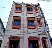 Kolkata Man Dies in Fall from Behala Building, Police Probe Suicide or Accident