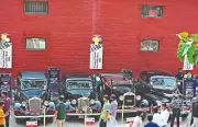 Kolkata's Vintage Car Show 2026 Blends Heritage with Youthful Passion