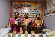 Koraput Tribal Women Create Eco-Friendly Holi Colors from Kitchen Gardens
