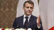 Macron: US Supreme Court Tariff Ruling Shows Need for Democratic Counterweights