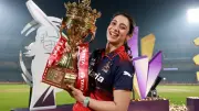 RCB Coach Reveals Smriti Mandhana Battled Massive Flu During WPL Final Heroics