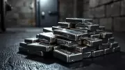 Silver ETFs Plunge 38% in Volatile Week Amid Margin Hikes and Profit-Taking