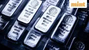 Silver ETFs Rebound 9% After 46% Crash: Expert Guide to Navigating Volatility