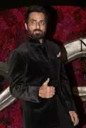 Sonu Sood Extends Support to Actor Rajpal Yadav Amidst Legal Challenges