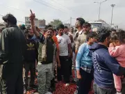 Street Vendors Protest Anti-Encroachment Drive in Tarn Taran, Demand Livelihood Security