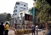 Surat Metro Tunneling: Six Vulnerable Buildings Evacuated in Chowk Bazaar Area