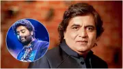 Swanand Kirkire Reacts to Arijit Singh's Retirement, Calls It a Major Loss for Bollywood