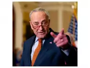 US Supreme Court Strikes Down Trump Tariffs, Schumer Hails Victory for Consumers