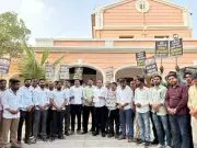 Youth Congress Threatens MNREGA Pit Protest in Amravati Over Labour Issues