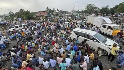 Baba Run Over by Truck in Mathura, Supporters Block Highway, Vandalize Police Cars