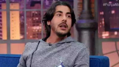 Brazilian Streamer's Popcorn Gesture Sparks Cultural Clash in League of Legends