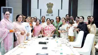Delhi CM Rekha Gupta Consults Transgender Community for Inclusive Budget