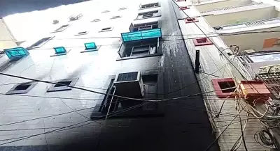 Delhi Fire Rescue: Family Members Jump, Firefighters Save Others in Dayalpur Blaze