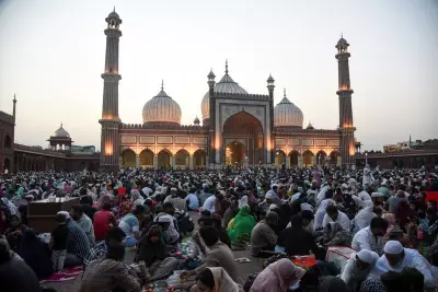 Delhi Police Sub-Inspector's Ramzan Crackers Confusion: A Tale of Vigilance and Tradition