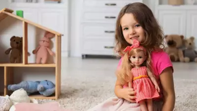 Doll Play Boosts Child Brain Development, Outperforms Screen Time in Social Learning