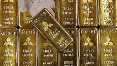 Gold Futures Plunge Over 10% to Rs 1.29 Lakh/10g Amid Global Market Rout