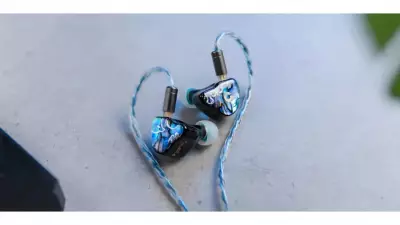 Headphone Zone Launches Juzear Defiant IEM: Two Editions Under Rs 10,000