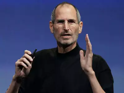 How Steve Jobs' Monday Meetings Shaped Apple's Culture for Decades