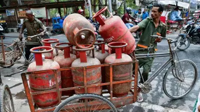 India Boosts Commercial LPG Supply to 70% Amid West Asia Tensions