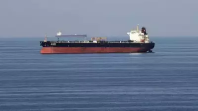 Iran's Revolutionary Guards Threaten to Close Strait of Hormuz, Warn of Attacks on Ships