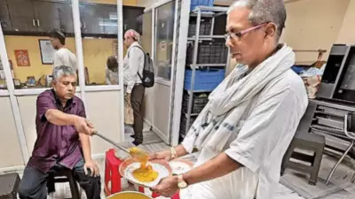 Kolkata Temples Face LPG Crisis, Struggle to Serve Free Meals to Thousands