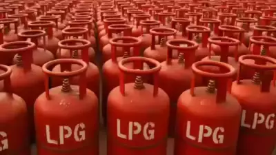 LPG Shortage Fears Spread Across India as West Asia Conflict Disrupts Supply Chains