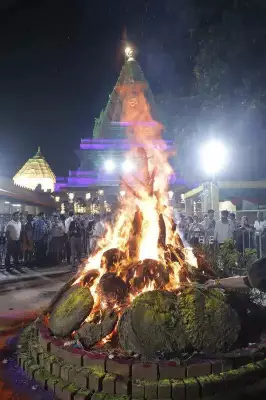 Mahakaleshwar Temple in Ujjain Lights Sacred Holika with Gau Kasht