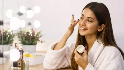 Minimalist Skincare: The Benefits of a Simple Routine for Healthy Skin