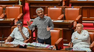 Minister Gowda Urges Timely Revision of Property Guidance Values in Karnataka