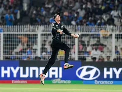 New Zealand Captain Mitchell Santner Acknowledges Home Pressure on India Before T20 World Cup Final