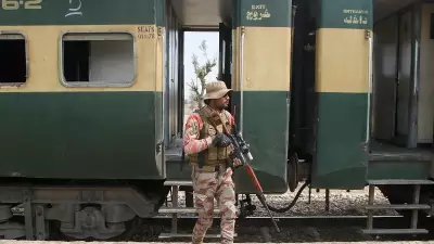 Pakistan Intensifies Military Strikes on Militant Positions Along Afghan Border