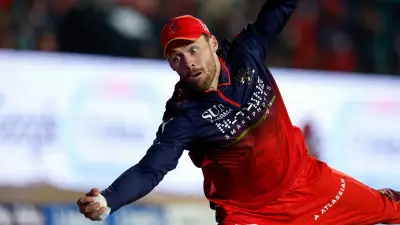 Phil Salt's One-Handed Stunner Dismisses Ishan Kishan in IPL 2026 Opener