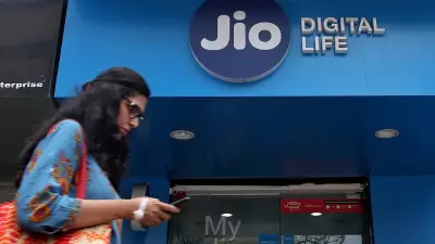 Reliance Jio Hires Banks for IPO, No New Funds to be Raised: Report