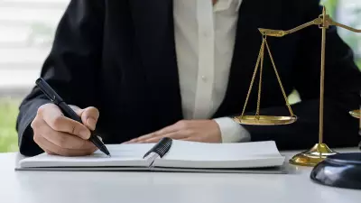 Supreme Court Stays HC Order Quashing Chargesheet Against 8 HCS Officers