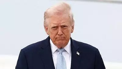 Trump Threatens ICE Agents in Airports Over Funding Impasse