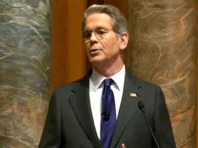 US Weighs Lifting Iran Oil Sanctions to Curb Global Crude Price Surge