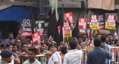 West Bengal CEC Gyanesh Kumar Confronted with 'Go Back' Chants at Dakshineswar Temple