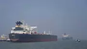 28 Ships Stranded in Persian Gulf, Including 10 Foreign Vessels Carrying Energy to India