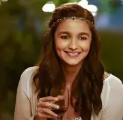 Alia Bhatt Reminisces on Kapoor & Sons' 10th Anniversary, Recalls 'Kar Gayi Chull' Shoot