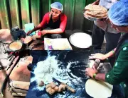 Bengaluru's LPG Crisis Forces Restaurants to Use Firewood, Shut Down