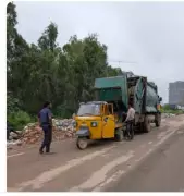 Bengaluru's Rs 1 Crore Power Dues Paralyze Waste Center, Garbage Spills on Road