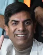 Chandigarh Mayor Directs Crackdown on Illegal Vendors at PEC Nayagaon Barrier