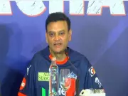 Delhi Capitals Coach Backs Axar Patel as Captain for IPL 2026 Season