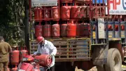 Delhi Government Imposes 20% Cap on Commercial LPG Supply, Prioritizes Restaurants