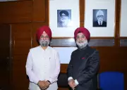 Delhi L-G Taranjit Sandhu Visits Alma Mater GNDU, Honors Father's Legacy