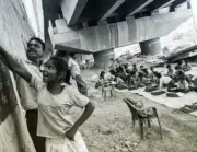 Delhi's Metro Bridge School: Grocer's Vision Educates Hundreds in Open-Air Classroom