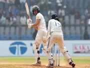 Ellyse Perry Surpasses 1000 Test Runs, Becomes Australia's All-Time Leading Run-Scorer