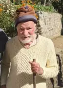 England-Born Gandhian David Hopkins Cremated with Hindu Rites in Bageshwar